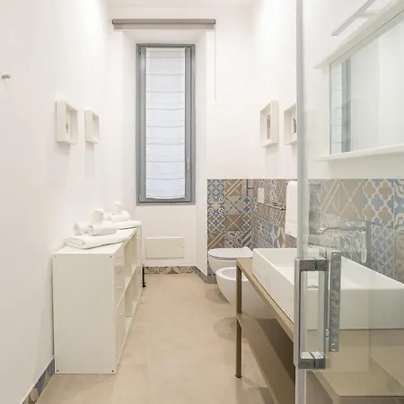 Apartment Sant Ambroeus Garden Milan